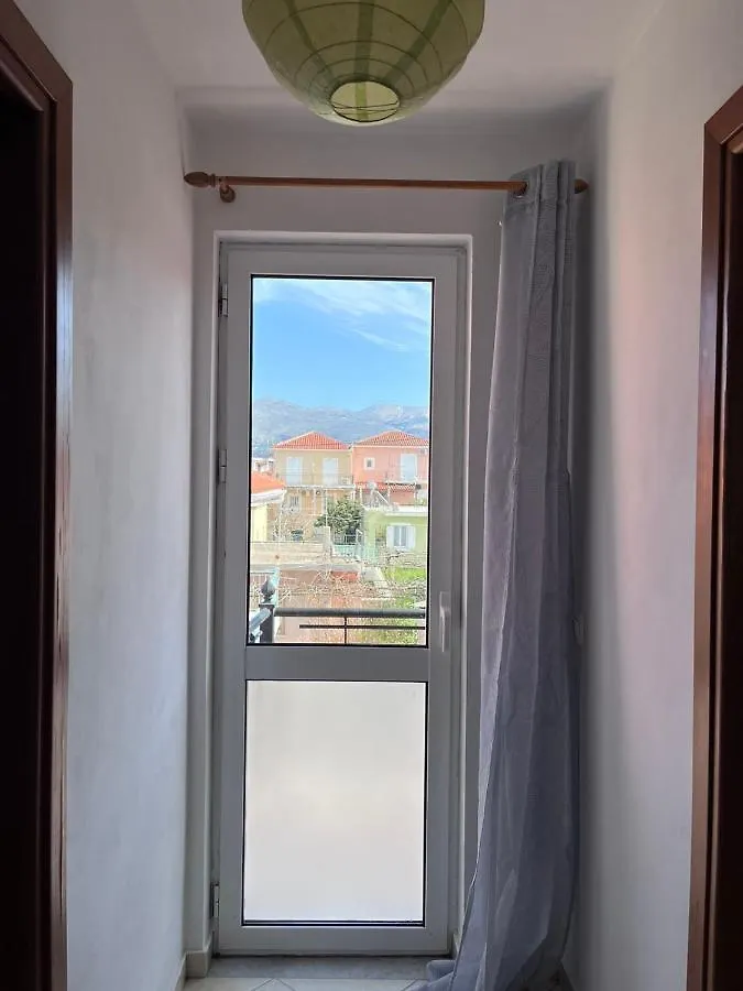 Kleio'S Apartment Lixouri